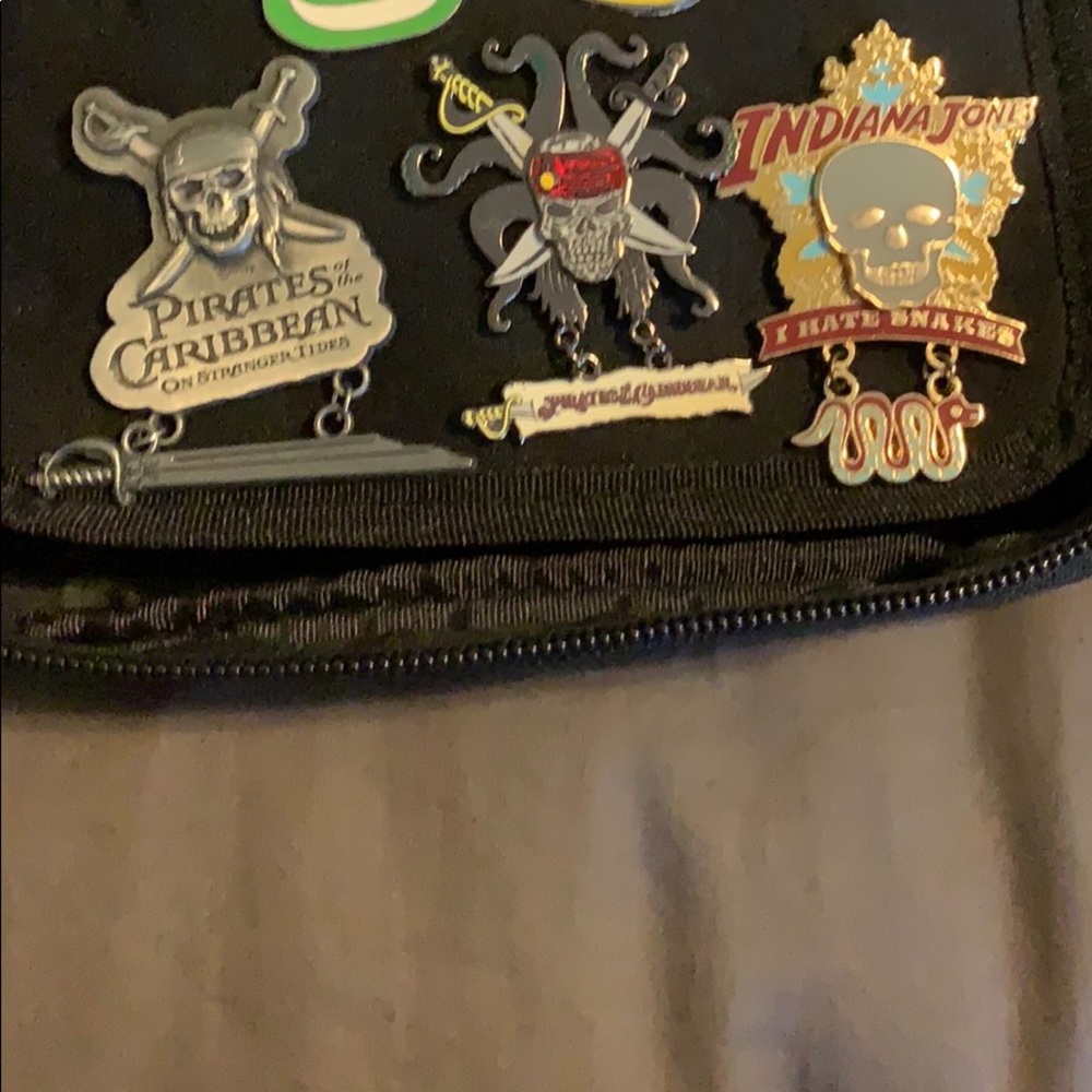 4 pins for @tomcomer